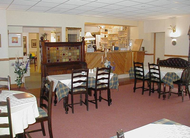 Spean Bridge Hotel Экстерьер фото