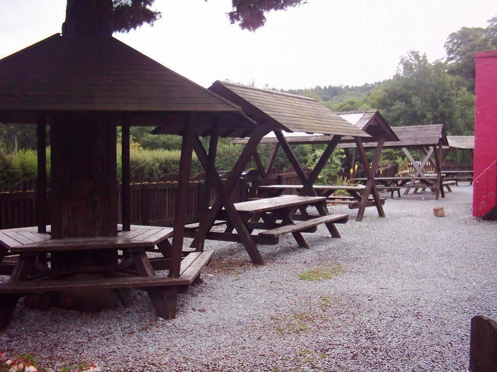 Spean Bridge Hotel Экстерьер фото